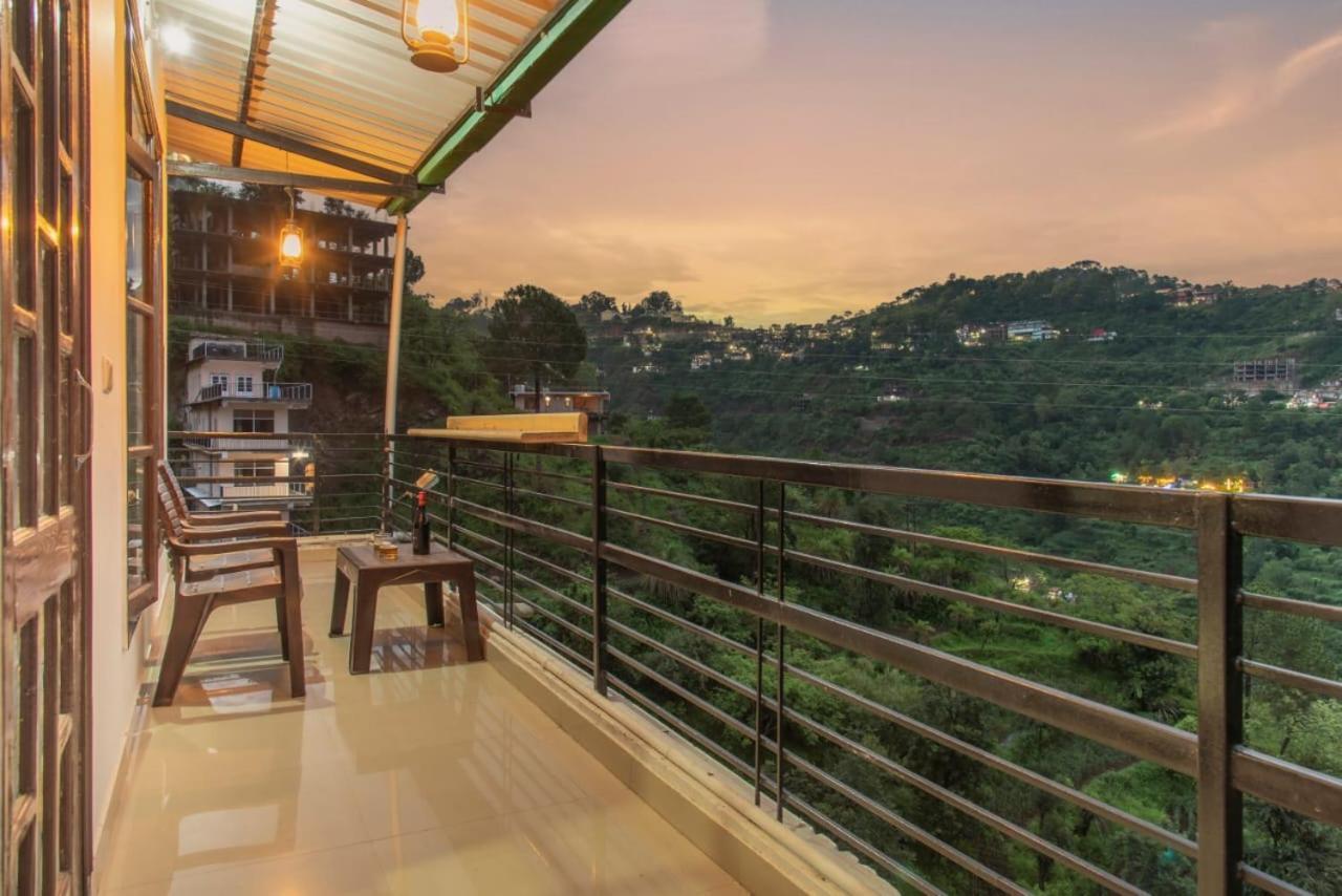 Mountain Height Kasauli Apartment Exterior photo